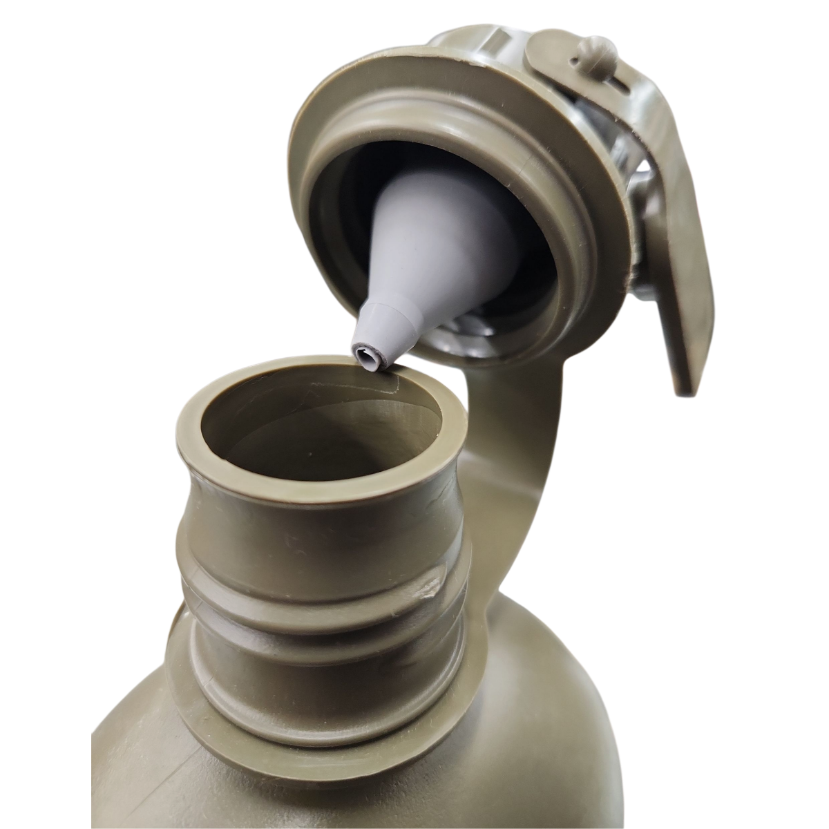 Surplus U.S. G.I. Plastic Canteen, Olive 1-quart