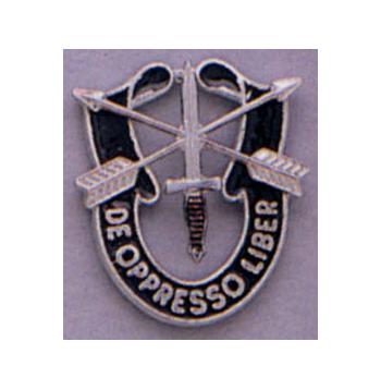 'De Oppresso Liber' Special Forces Crest Pin